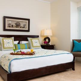 West Bay Club, hotel a Providenciales