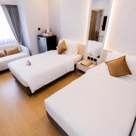 42C Lite Hotel