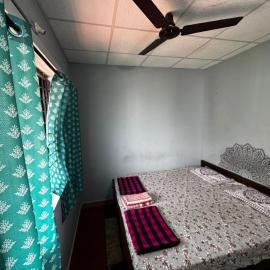 KENSON'S INN - Non AC - 2 Bedroom Apartment