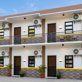 JLF Inn, готель у місті Locsin