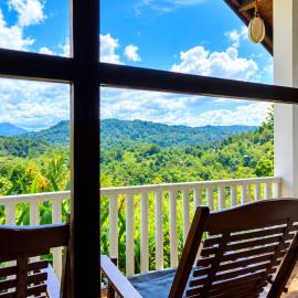 Rainforest Nature House, hotel din Deniyaya