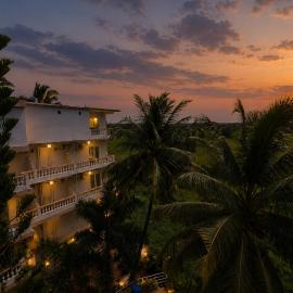 Resort CasaDeVillage G0A, hotel i Calangute