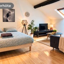 Studio 3 Apartment with Unique Cathedral View