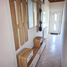 Fast Apartment House, hotel a Levice