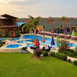 Pyramid Hotel
