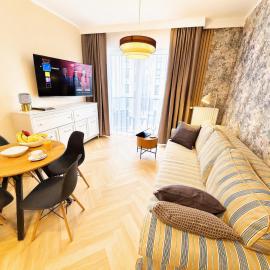 Apartament KrolowejJadwigi14 & Parking