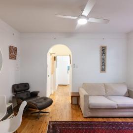 Bondi local garden living 5 mins walk to beach