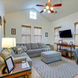 2 Bedroom Escape - Downtown