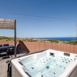 Vento do Nordeste - Cottage with Jacuzzi