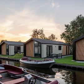 Viesnīca Vakantiepark Giethoorn pilsētā Gīthorna