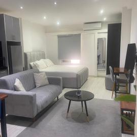 Family House, hotell i Luanda
