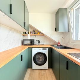 Contemporary Apartment Bright & Equipped
