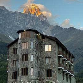 Hotel Lamala, hotel v destinaci Mazeri