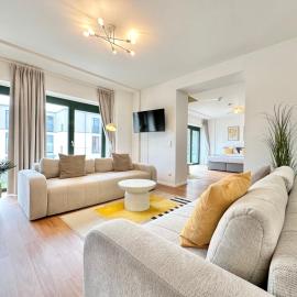 NEU - Historisches Pumpenhaus - Parken - Boxspringbett - direkt an der Altstadt - W-2-XL, hotel en Wismar