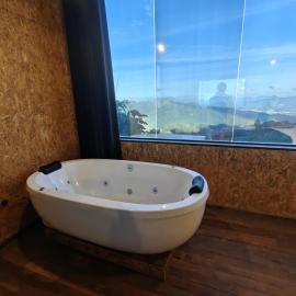 Casa de Pedra - Hidro com Vista para a Serra, hôtel à Corupá