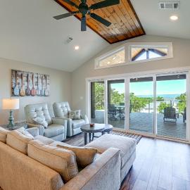 Lake-View Deck! Family Getaway, Bring Your Boat!
