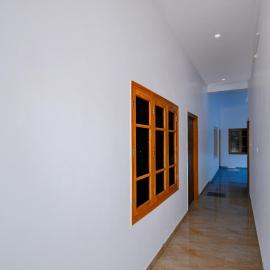 HOTEL O SAV INN, hotel a Bhauli