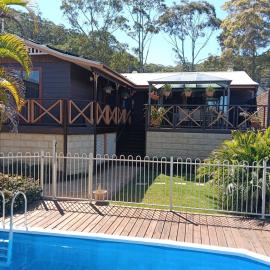 Kincumber House, hotel v mestu Kincumber