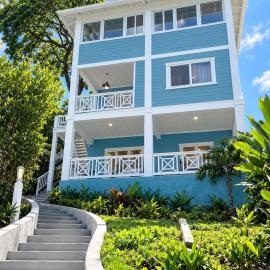 West Bay Beach House Endless summer, hotel v destinaci West Bay