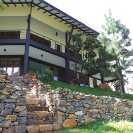 Grace Holiday Bungalow, hotel en Haputale