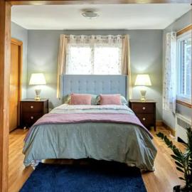 Peaceful Garden-View Room Near Rutgers