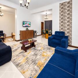 Kuya Family Town House