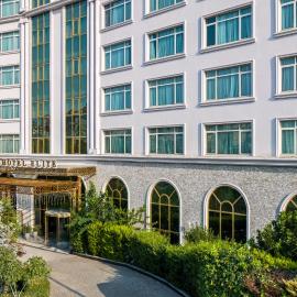 Elite Hotel Dragos، فندق في إسطنبول
