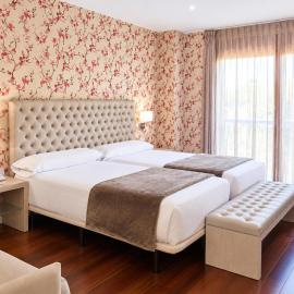 U-Hotel Spa Ciudad de Astorga, hotel di Astorga