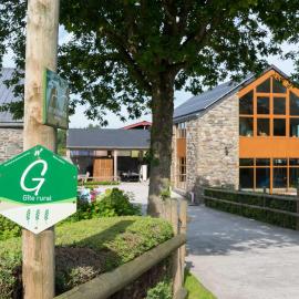 Le Moulin du château-ferme de Laval – hotel w mieście Sainte-Ode