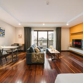 Hanoi Lux Lakeside Hotel and Apartment, hotel Hanoiban