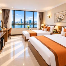 Memory Time Central Hotel & Apartment - 10 Bach Dang Street in front Han River