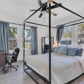 Luxury Stay Near Downtown Bakersfield