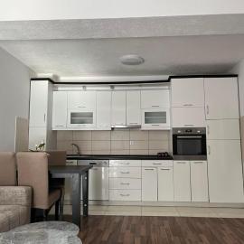 Nela Apartment, hotel in Kosovo Polje