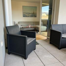 Havre paisible pres de Paris - Terrasse vue jardin avec oiseaux, parking double portail et ascenseur direct, Metro 13 a 6 min a pied