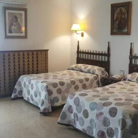 Hotel Nico, hotell i Medinaceli