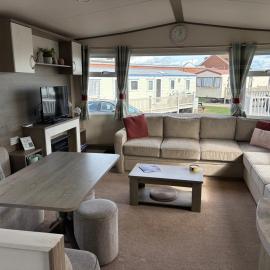 Pet friendly hot tub holidays at Coastfields