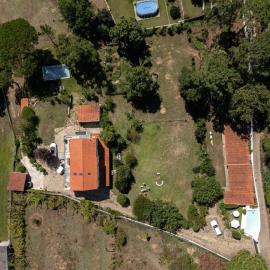 Épicos Farm Houses With Pool & Donkeys, Hotel in Nogueira