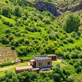 Cottage near Noravank, Areni, Sauna, Wine, hotel v mestu Areni