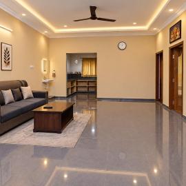 Beautiful 2bhk apartment with Kitchen and car parking in Tirupati near railway station and Bus stand, hotel en Tirupati