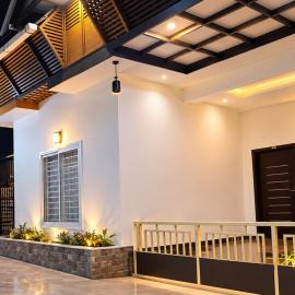 Mount Teena, hotel a Anachal