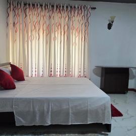 ARRYA LAKESIDE Bungalow: Monaragala şehrinde bir otel