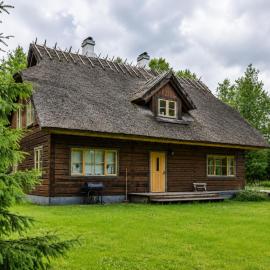 Tülli puhkemaja, hótel í Paope