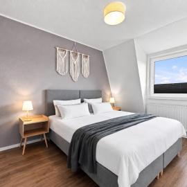NOVA Lakeside IV - Phantasialand I Lake I Parking I Cologne I Bonn, hotel v destinaci Erftstadt