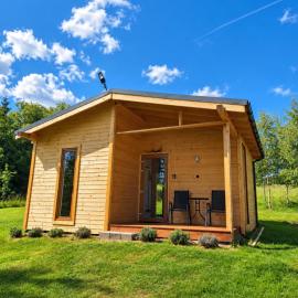 Agroturystyka Polana Giebułtów obok Świeradowa i zamku Czocha, domki całoroczne, ogrzewanie, klimatyzacja, SAUNA - zapytaj o dostępność, hotel u gradu 'Mirsk'