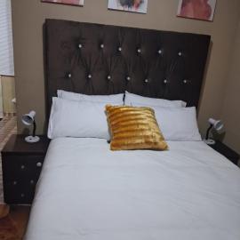Bakone Lodge, hotel a Ga-Mothiba