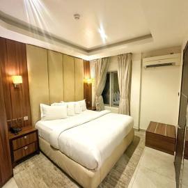 Joshesther Olive Hotel