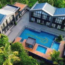 Luxury Lagoon Resort، فندق في Bhatkal
