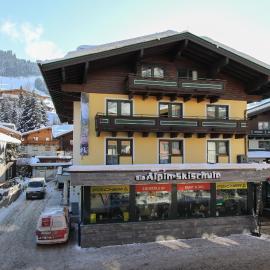HELI'S Bed & Breakfast, Hotel in Saalbach-Hinterglemm
