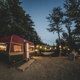 Amanita Wild Camper, hôtel à Jieţ