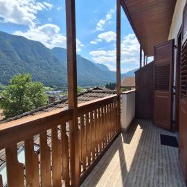 Casa a Malè con vista sulla valle